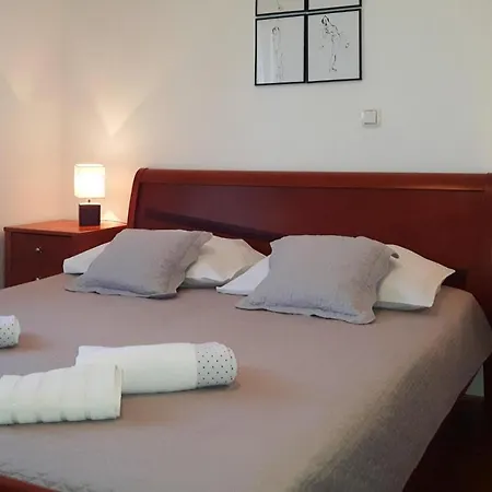 Laura - Cdn02085-dyc Appartement *